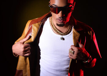 T-Stone: Une Performance Captivante dans son Dernier Clip !